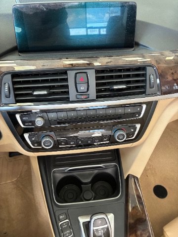 Used 2016 BMW 428i Convertible RWD image 12