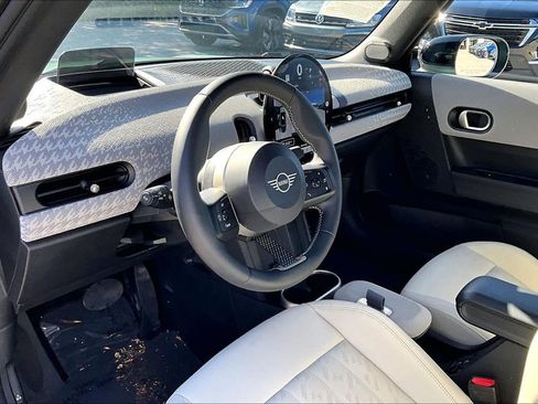 Used 2025 MINI Cooper S FWD image 14
