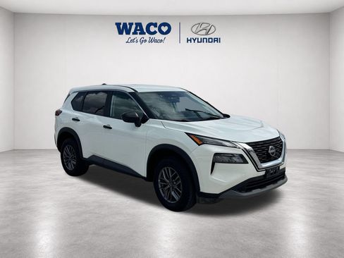 Used 2023 Nissan Rogue S AWD/4WD image 1