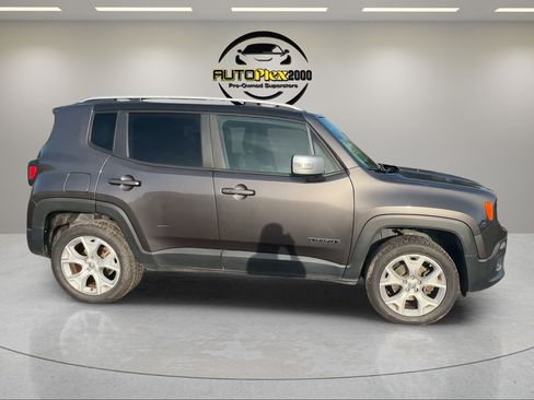 Used 2016 Jeep Renegade Limited AWD/4WD image 8