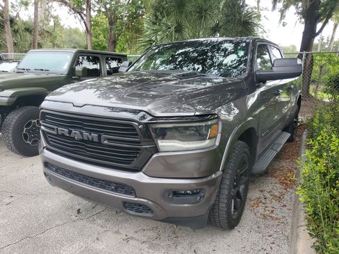 Used 2022 RAM 1500 Laramie AWD/4WD image 4