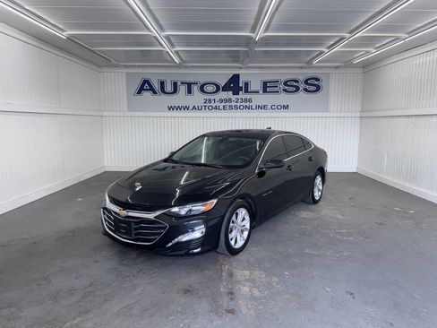 Used 2019 Chevrolet Malibu LT FWD image 1