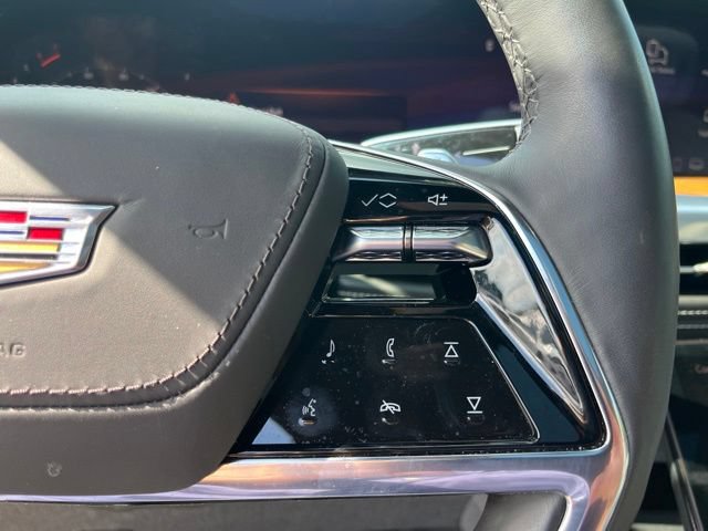 Used 2025 Cadillac Escalade ESV Sport Platinum w/ LPO, Floor Liner Package AWD/4WD image 21