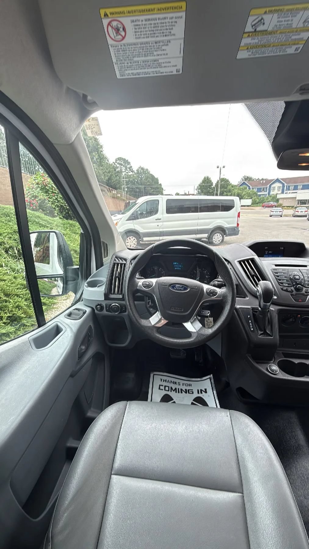 Used 2018 Ford Transit 350 XL RWD image 25