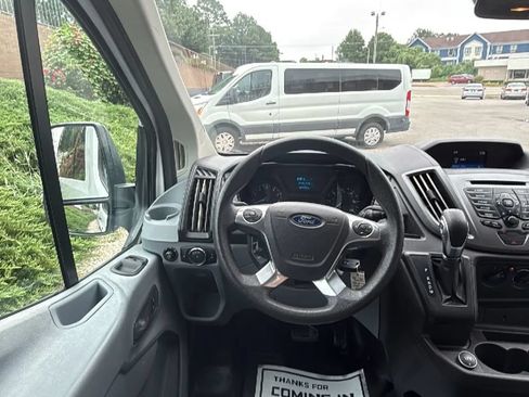 Used 2018 Ford Transit 350 XL RWD image 25