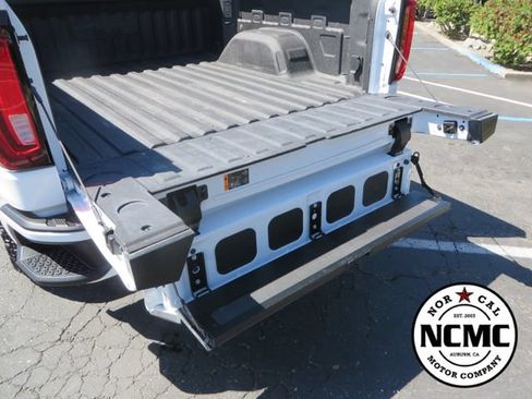 Used 2026 GMC Sierra 1500 AT4 AWD/4WD image 14