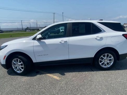 Used 2022 Chevrolet Equinox LT AWD/4WD image 5
