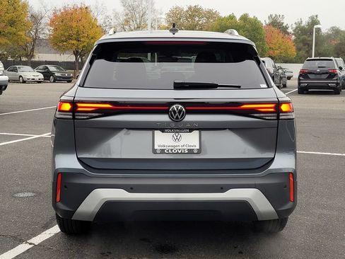 New 2026 Volkswagen Tiguan S FWD image 6