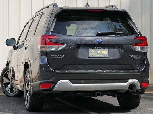 Used 2019 Subaru Forester Touring w/ Popular Package #3 AWD/4WD image 5