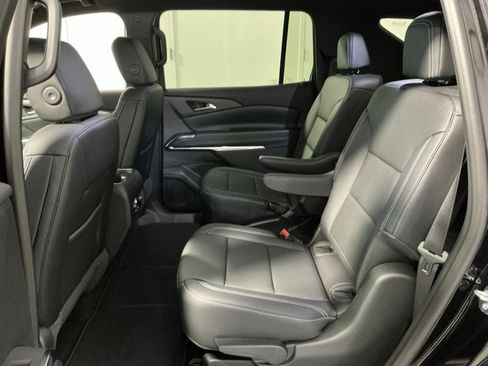 New 2026 Chevrolet Traverse LT w/ Driver Confidence Package FWD image 24