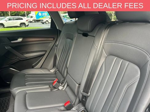 Used 2021 Audi Q5 2.0T Premium Plus w/ Premium Plus Package AWD/4WD image 16