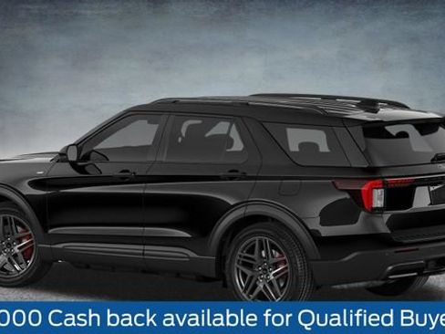 Used 2026 Ford Explorer ST-Line w/ ST-Line Street Pack AWD/4WD image 2