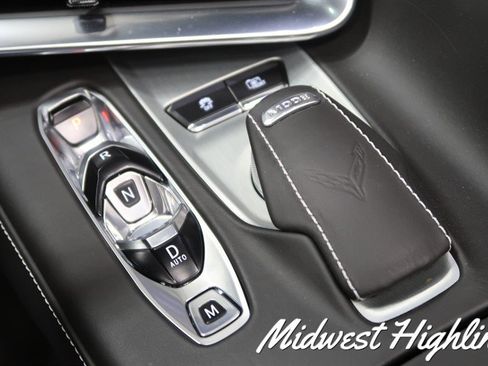 Used 2023 Chevrolet Corvette Z06 image 32