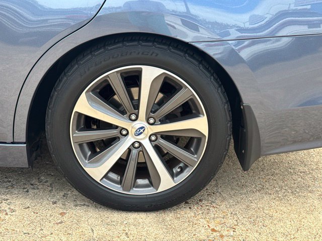 Used 2017 Subaru Legacy 2.5i Limited AWD/4WD image 30