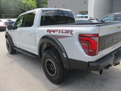 Certified 2024 Ford F150 Raptor AWD/4WD image 6