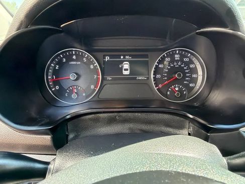 Used 2024 Kia Forte LXS FWD image 13
