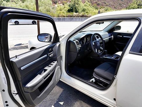 Used 2008 Dodge Charger SE image 29