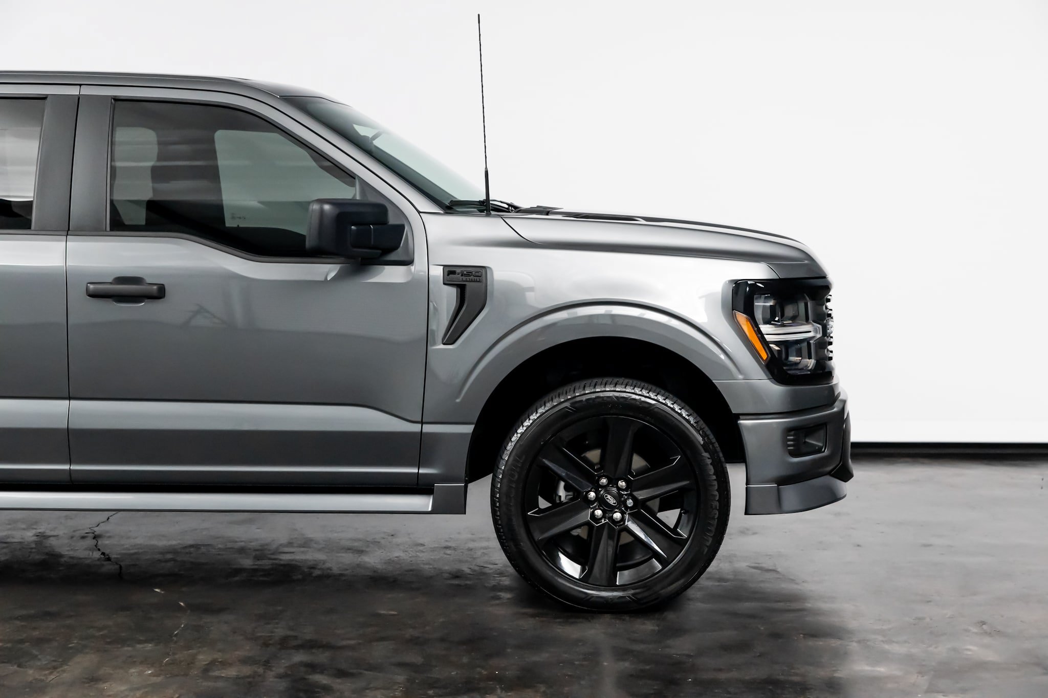 Used 2026 Ford F150 STX w/ F-150 LOBO Package AWD/4WD image 22
