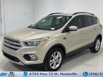 Used 2018 Ford Escape SE w/ SE Sync 3 Package