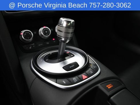 Used 2011 Audi R8 V10 AWD/4WD image 39