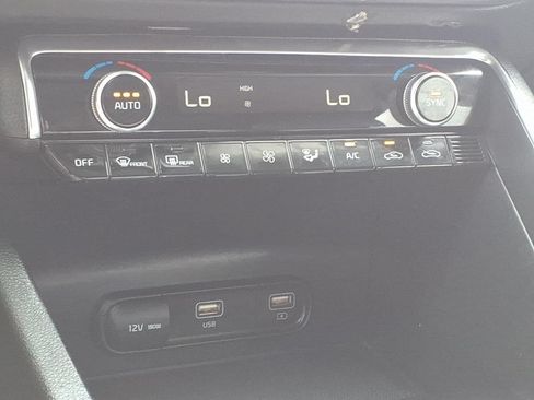 Used 2024 Kia K5 EX FWD image 29