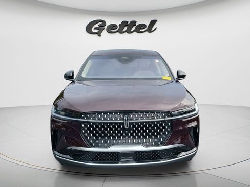 Used 2024 Lincoln Nautilus Premier AWD/4WD image 2