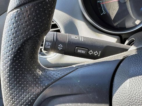 Used 2013 Chevrolet Cruze LS image 25