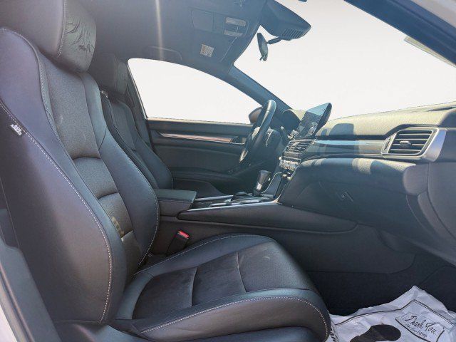 Used 2020 Honda Accord Sport image 7