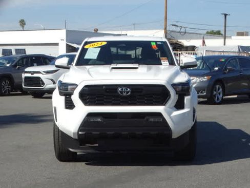 Certified 2024 Toyota Tacoma TRD Sport w/ TRD Sport Upgrade Package image 3