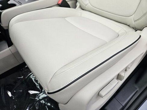 New 2026 Honda Odyssey Touring image 8