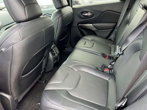 Used 2021 Jeep Cherokee Latitude Lux image 11