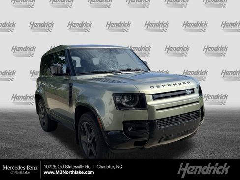 Used 2023 Land Rover Defender 90 X-Dynamic SE AWD/4WD image 1