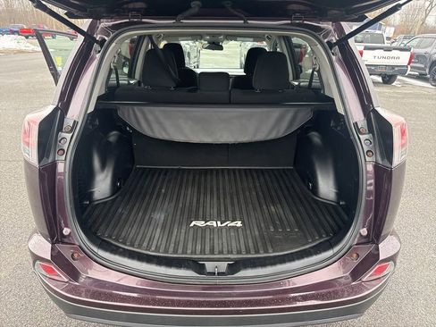 Used 2017 Toyota RAV4 LE image 16