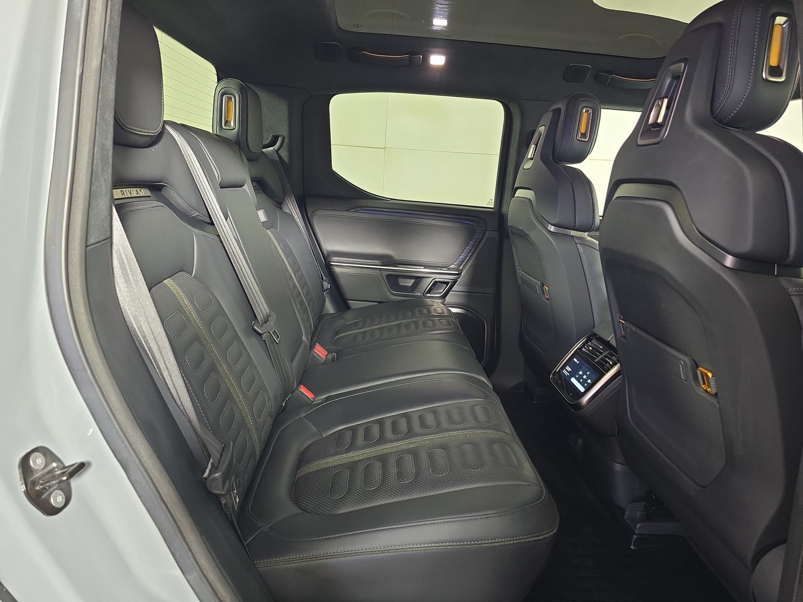 Used 2022 Rivian R1T Adventure AWD/4WD image 21