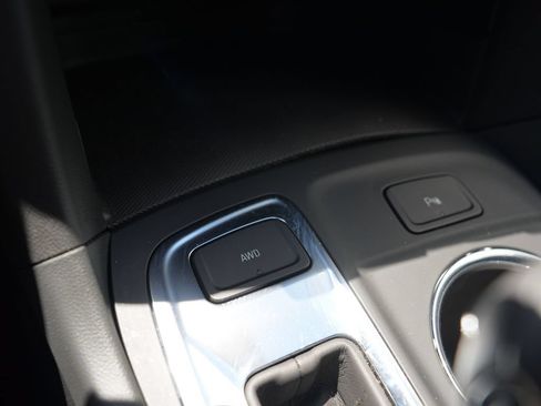 Certified 2024 Chevrolet Equinox LT AWD/4WD image 36