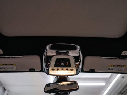 Used 2011 Rolls-Royce Ghost RWD image 24