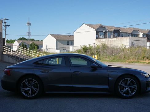 Used 2023 Audi e-tron GT Premium Plus AWD/4WD image 6