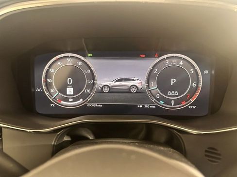 New 2026 Jaguar F-PACE R-Dynamic S image 32