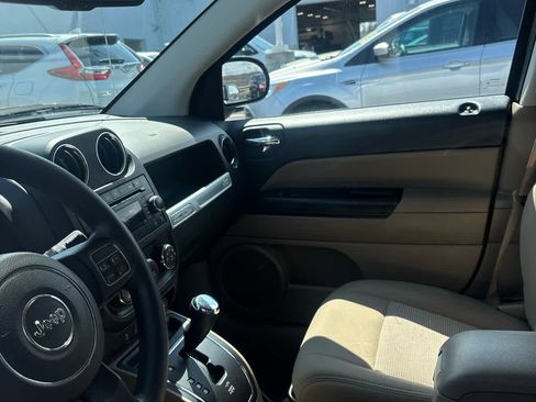 Used 2014 Jeep Compass Sport w/ Power Value Group image 4