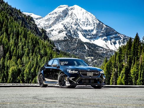 New 2026 BMW M5 w/ Carbon Package AWD/4WD image 11