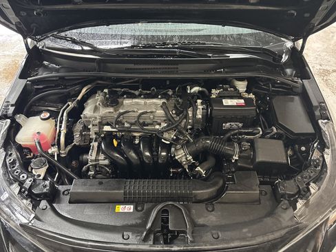 Used 2022 Toyota Corolla LE FWD image 12