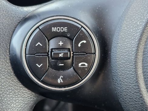 Used 2021 Kia Soul S image 13