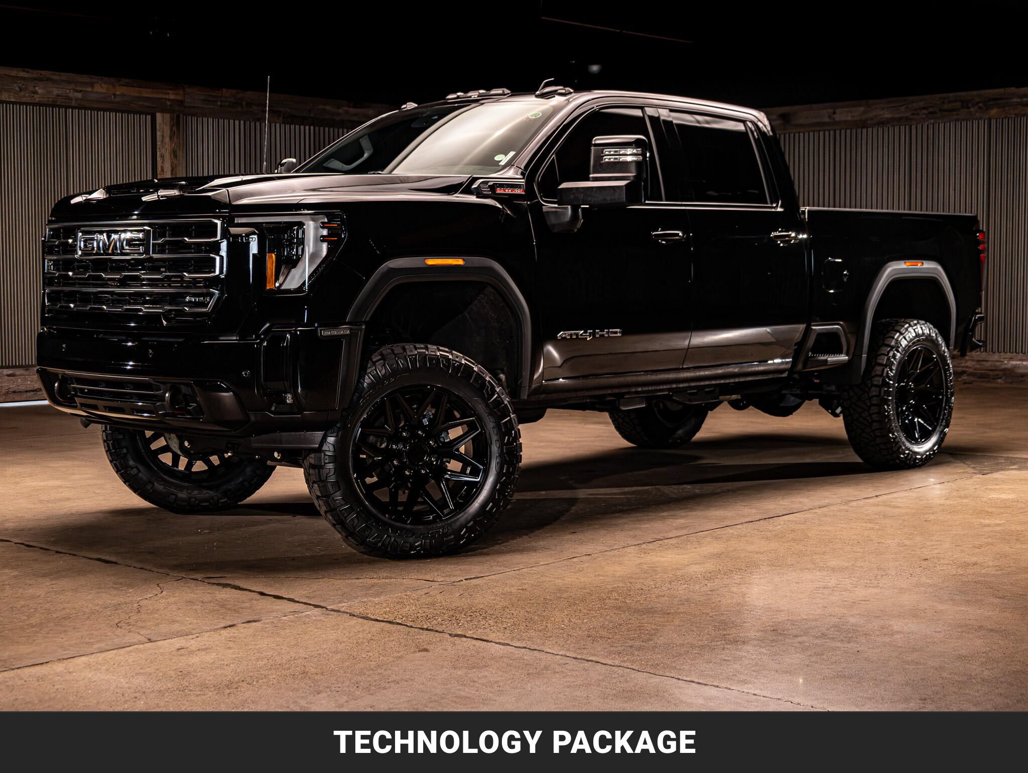 Used 2026 GMC Sierra 2500 AT4 w/ Technology Package AWD/4WD image 5