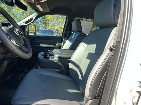 New 2026 RAM 2500 Tradesman image 17