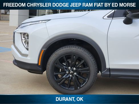 Used 2024 Mitsubishi Eclipse Cross LE image 7