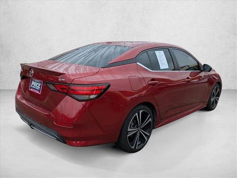 Used 2022 Nissan Sentra SR w/ SR Premium Package image 5