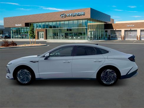 New 2026 Hyundai Sonata SEL image 3