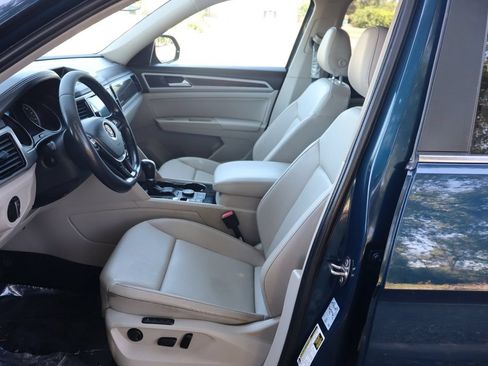 Used 2018 Volkswagen Atlas SEL AWD/4WD image 19