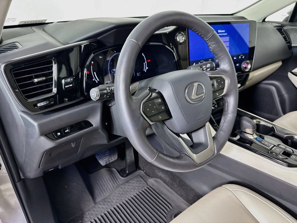 Certified 2026 Lexus NX 350 AWD w/ Accessory Package (K3) image 9