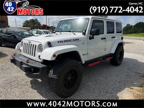 Used 2017 Jeep Wrangler Unlimited Rubicon AWD/4WD image 1